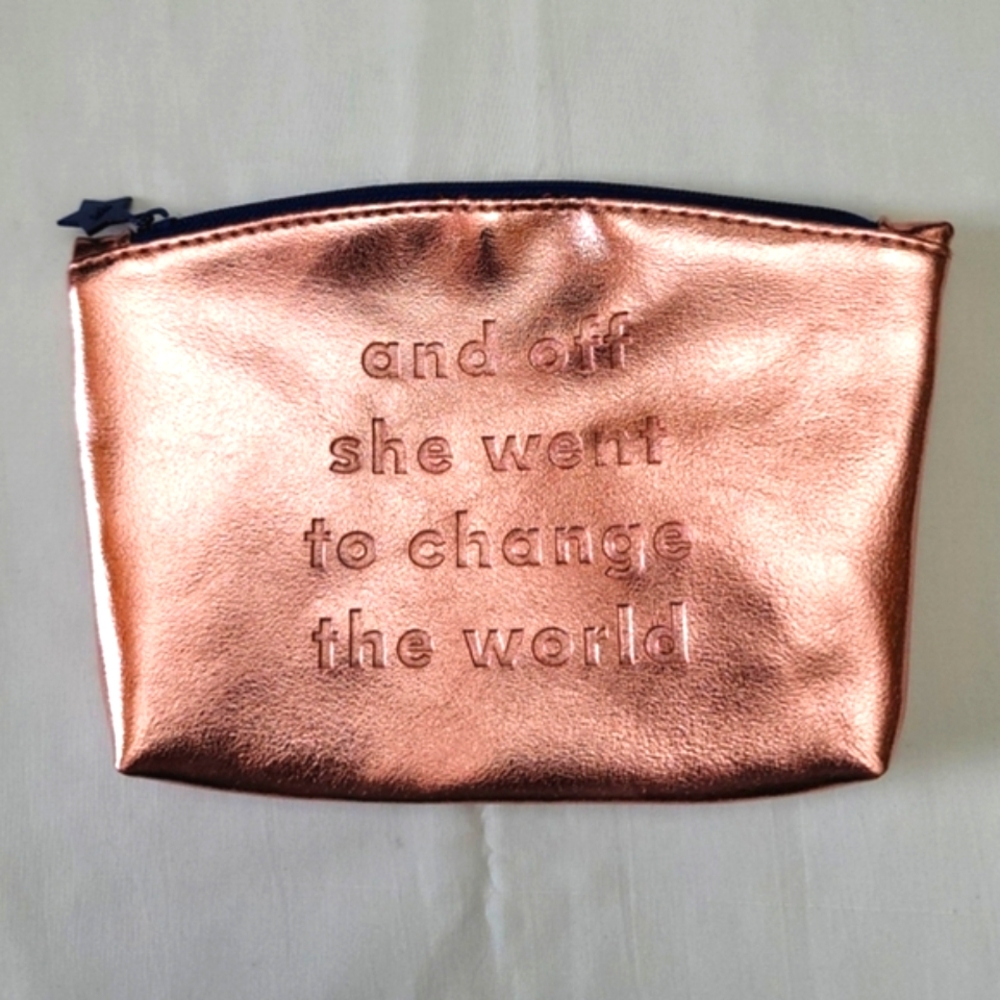 NWOT Ipsy Female Empowerment Makeup Bag